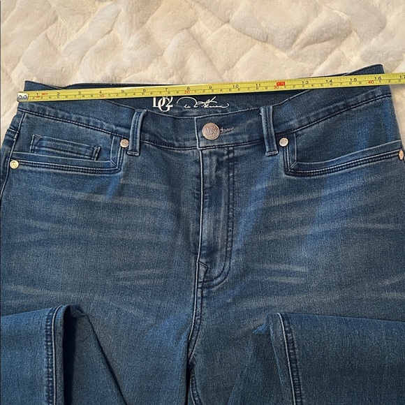 DG2 by Diane Gilman Dark Blue Capri Jeans size 12 - Picture 3 of 5